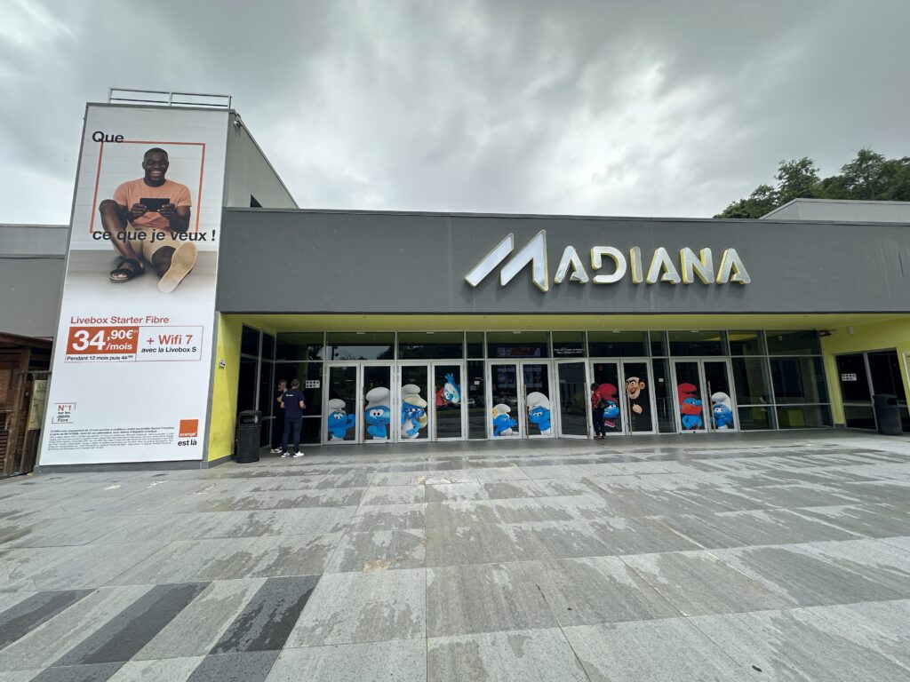 GRANDS FORMATS ORANGE LIVEBOX